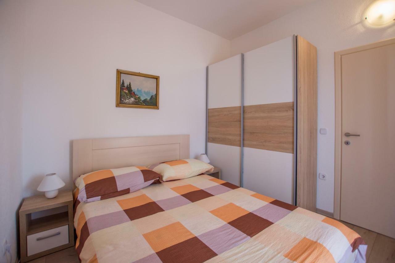 Apartment Lavanda 2 Poreč Exterior foto